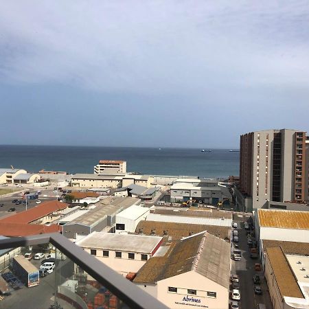 Cp High Floor Luxury Studio With Sea View 直布罗陀 外观 照片