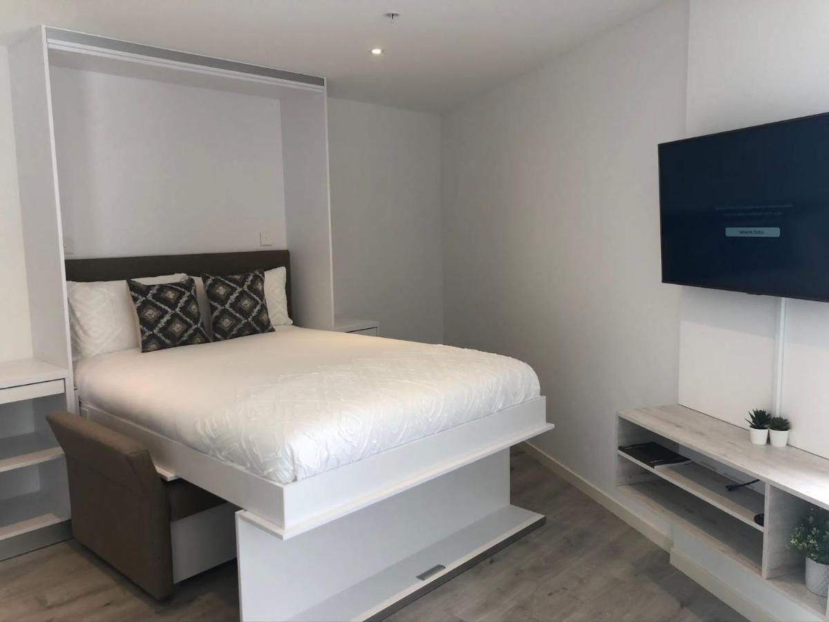 Cp High Floor Luxury Studio With Sea View 直布罗陀 外观 照片